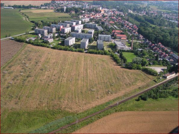 12 S�dli�t� u zast�vky