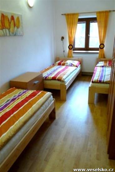 t��l��kov� lo�nice